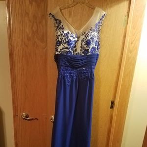 Blue prom dress